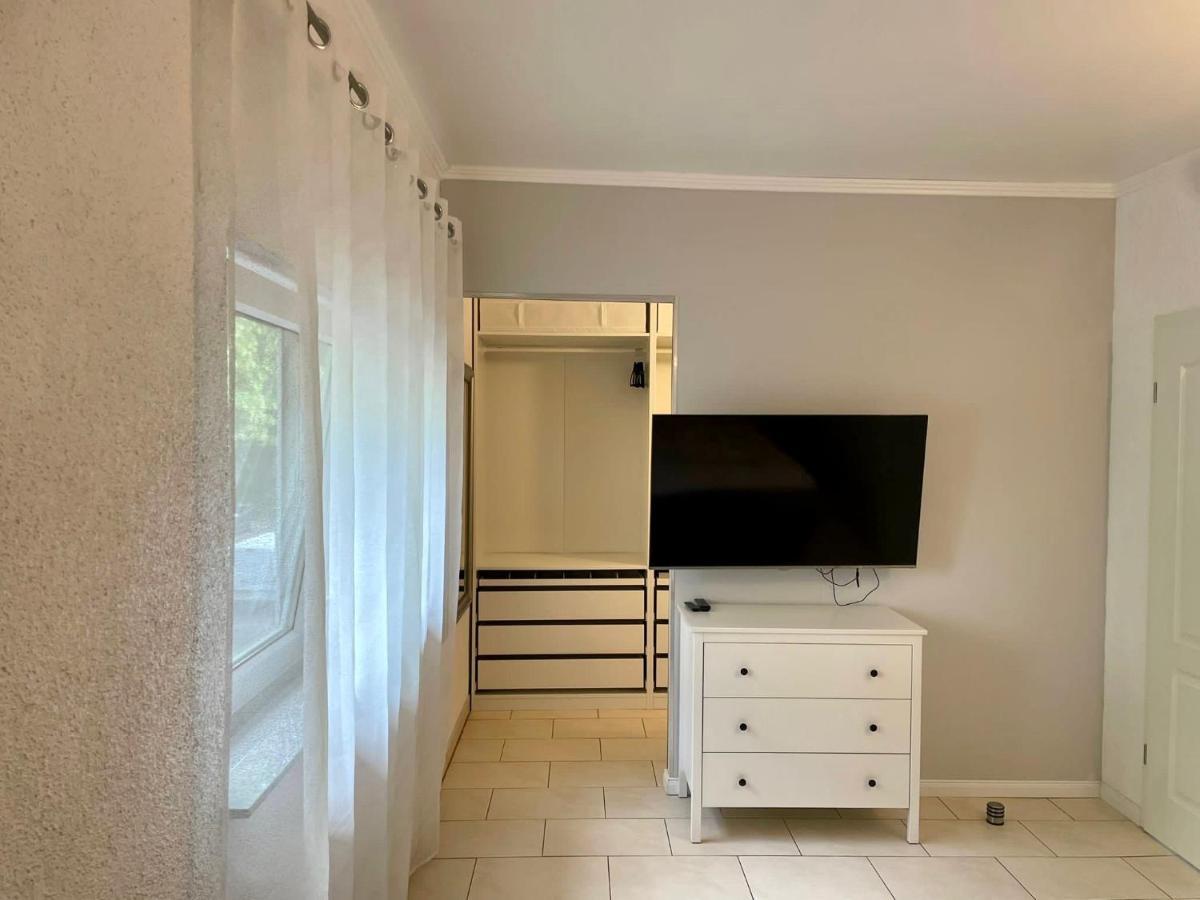 Easystay#4 Home Cinema Ferienwohnung In Kliniknaehe Mit Balkon, Boxspringbett & Netflix Bad Oeynhausen Buitenkant foto